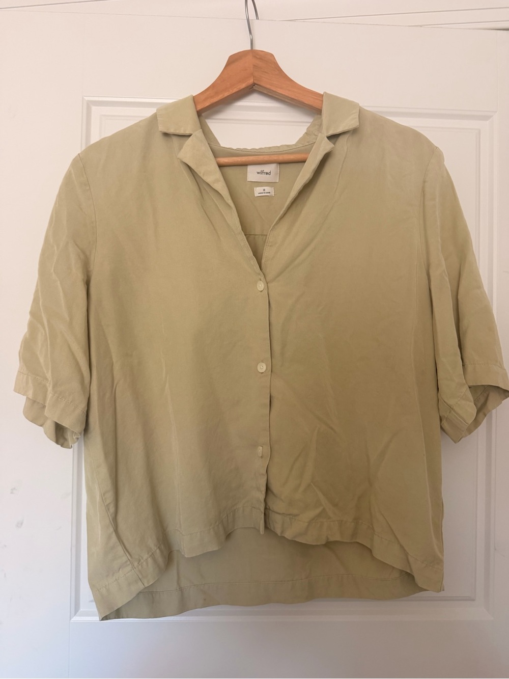 Wilfred Light Olive Green Short Sleeve Button-Down Shirt